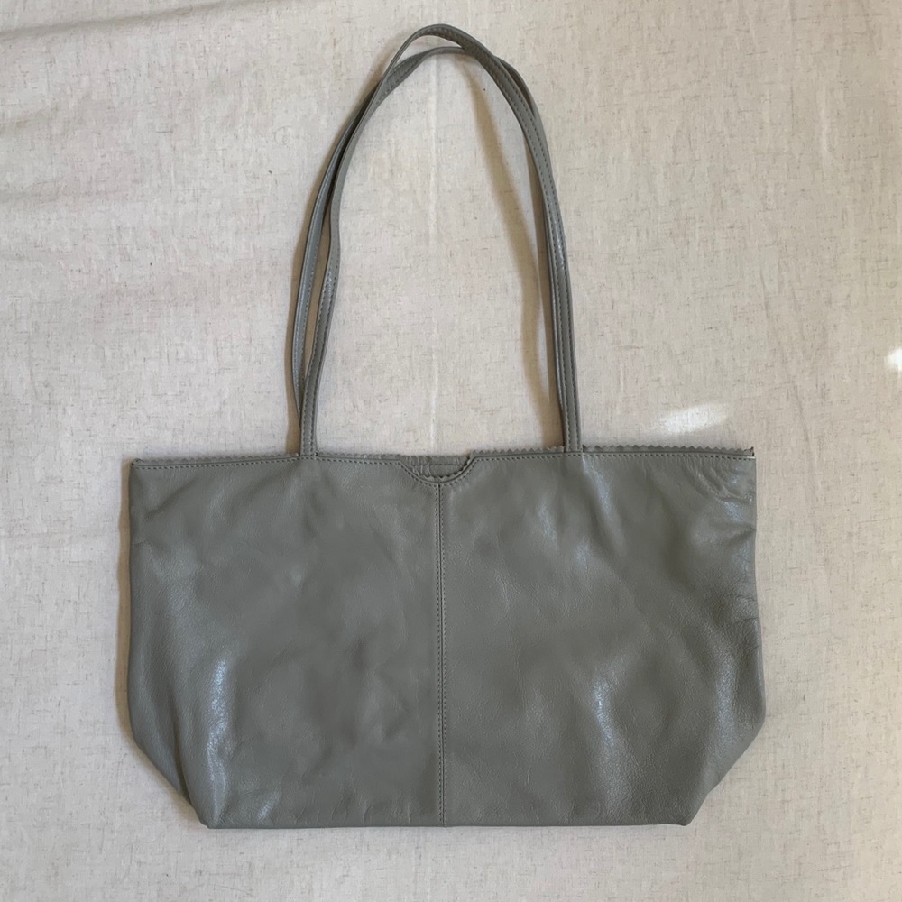 LATICO Carmen Leather Bag in LIGHT GRAY